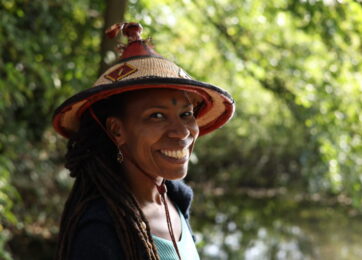 Portrait Nadia d'Or - Les fruits de la forêt