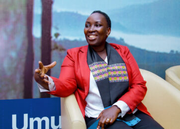 Portrait Adelite Mukamana