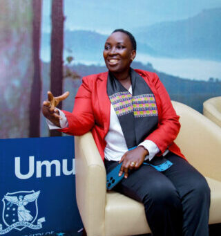 Portrait Adelite Mukamana