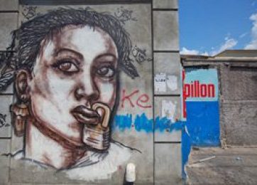 Photo d'une oeuvre de Jerry : l'opinion publique muselée